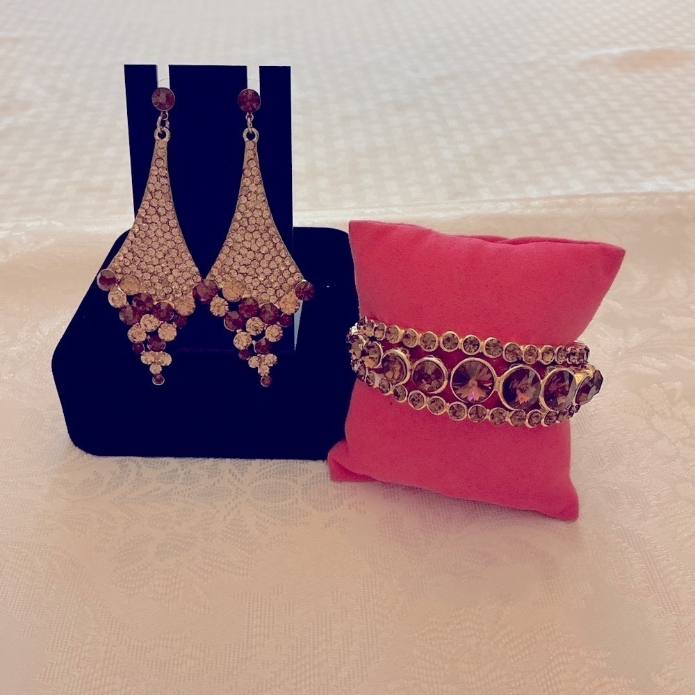 Brown Smoky Rhinestone Gold Tone Earrings and Bracelet Set